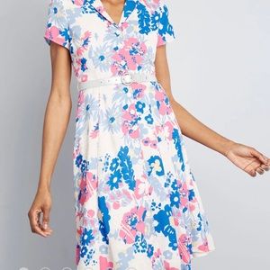 ModCloth Exciting Find Short Sleeve Shirt Dress Cream Blue Pink Floral Small NWT